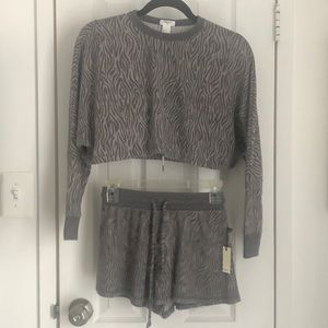 🆕Forever 21 Pajama Set, Size Small